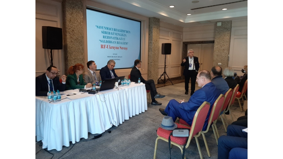 Our Member of the Board Prof. Dr. Esat Arslan, Attended II. International Congress of Management of Organizations